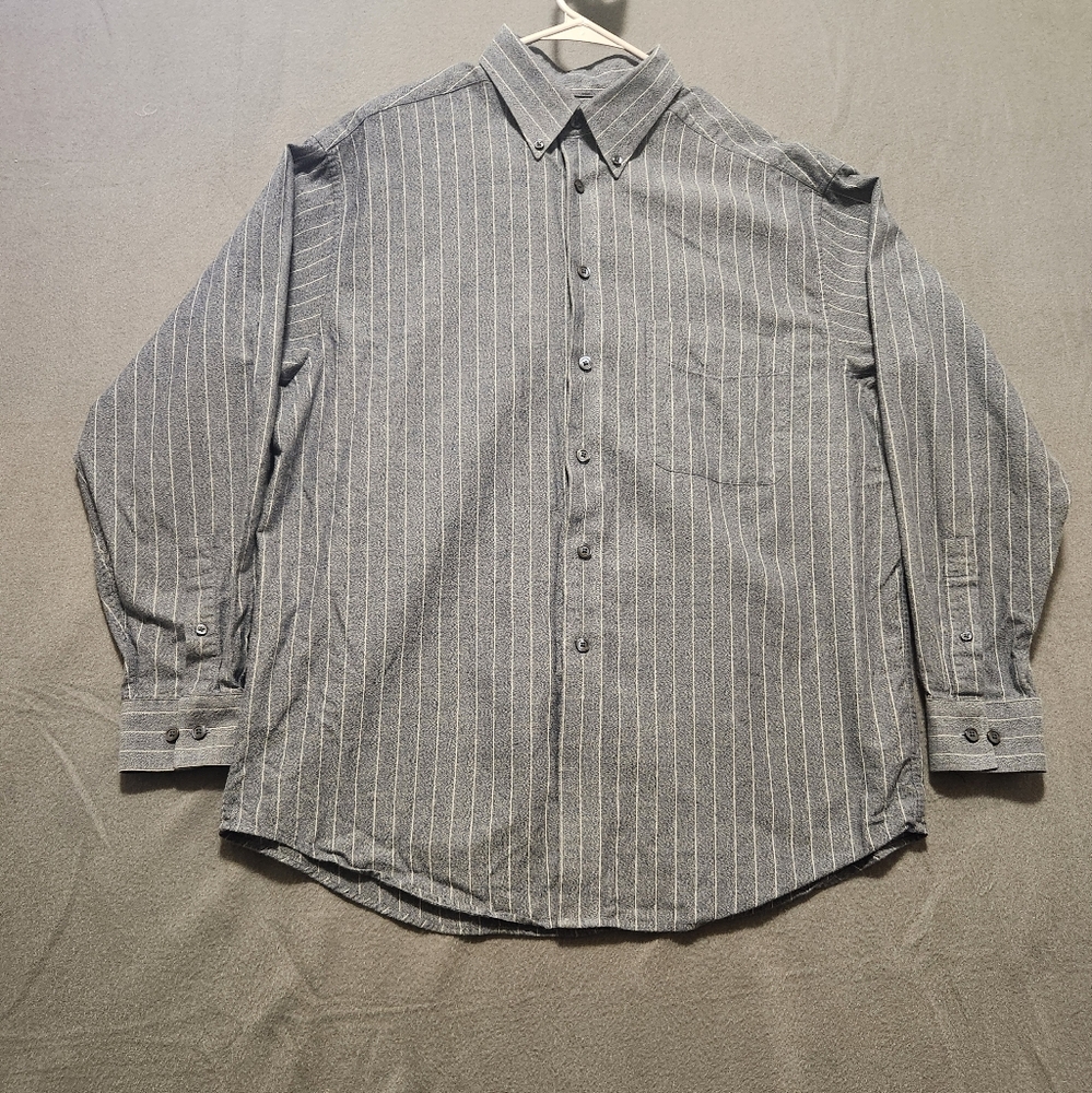 Turnbury Size Large Gray White Stripes